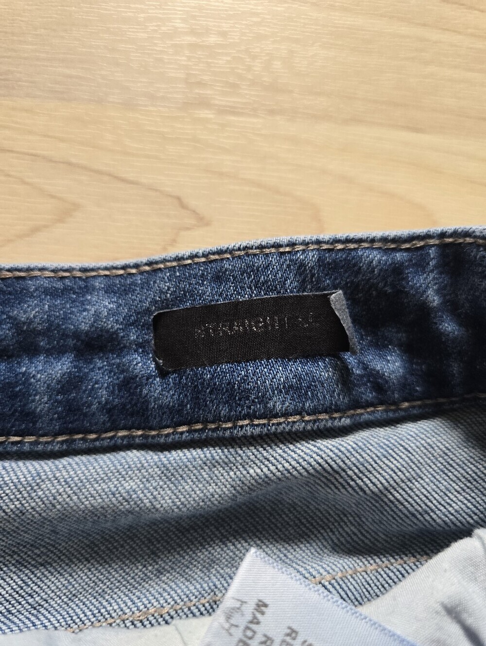 Judy Blue Embroidered Rainbow Pocket Straight Fit Jeans Size 14W - Picture 12 of 13